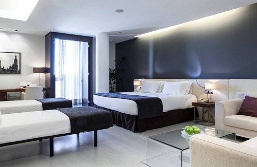 Zaragoza Hotel | Hotel Diagonal Plaza