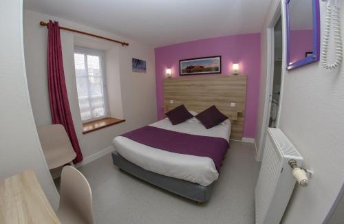 Saint-Pol-de-Leon Hotel | Hotel Du Cheval Blanc