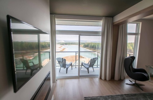 Thetford Mines Hotel | Hotel du Domaine, an Ascend Collection Hotel