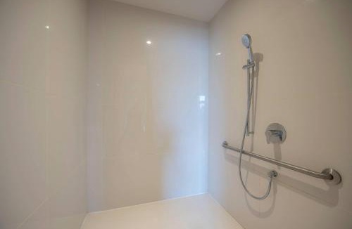 Thetford Mines Hotel | Hotel du Domaine, an Ascend Collection Hotel