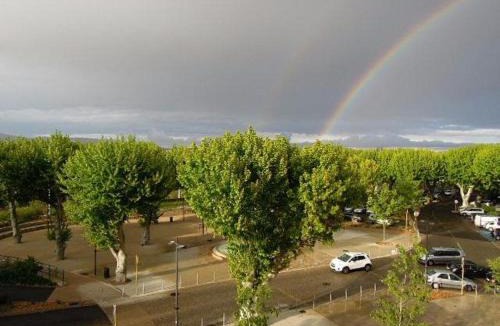 Bollene Hotel | Hotel Du Lez