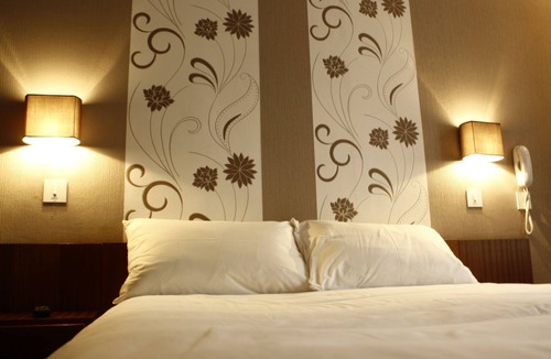 Saint-Cere Hotel | Hotel Du Touring