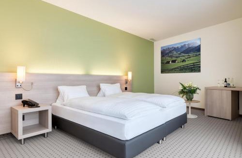 St. Gallen Hotel | Hotel Eastside (free parking garage)