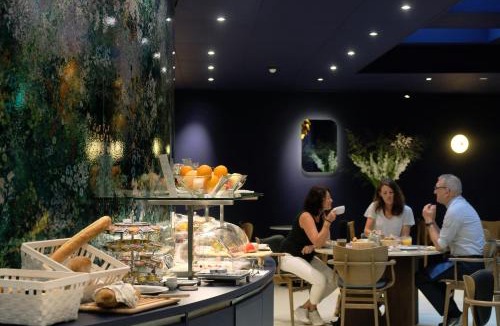 St. Gallen Hotel | Hotel Eastside (free parking garage)