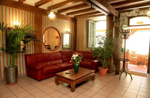 Mauriac Hotel | Hotel Ecu de France