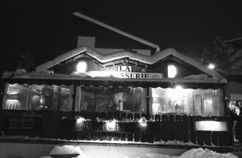 Saint-Etienne-de-Tinee Hotel | Hotel Edelweiss