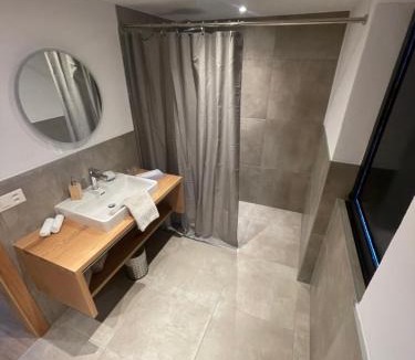 Ravaisch Hotel | Hotel Edi