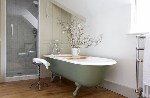 Saint Ann's Chapel Hotel | Hotel Endsleigh