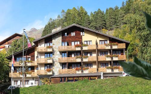 Fiesch Hotel | Hotel Fiescherhof