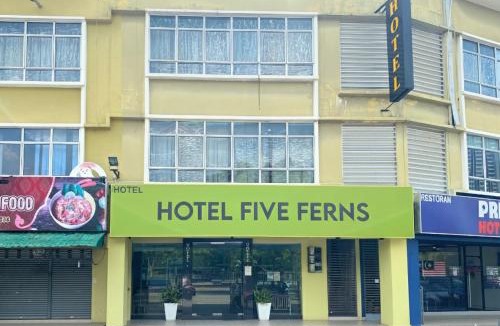 Bandar Baru Bangi Hotel | Hotel Five Ferns at Bandar Baru Bangi near UKM and Bangi Sentral