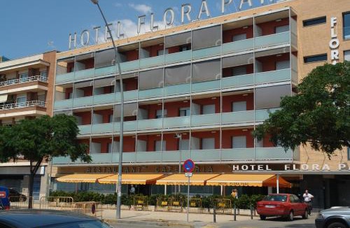 Castelldefels Hotel | Hotel Flora Parc