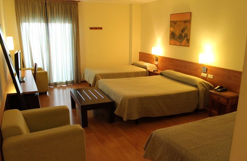 Castelldefels Hotel | Hotel Flora Parc