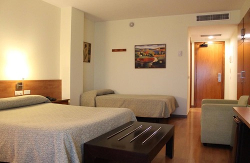 Castelldefels Hotel | Hotel Flora Parc