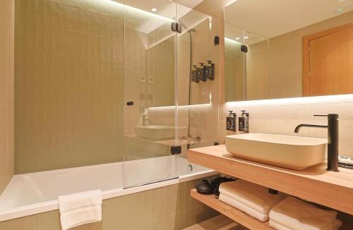 Renanue Hotel | Hotel Fonsispa