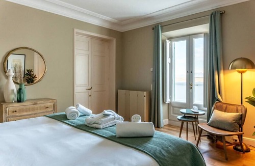 Avinyonet del Penedes Hotel | Hotel Font de la Canya