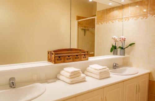 Barneville-Carteret Apartment | Hotel