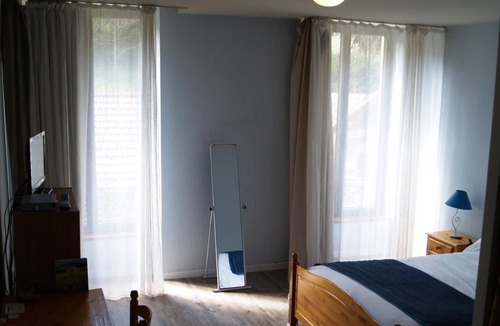 Saint-Clement-sur-Valsonne Hotel | Hotel Le Saint Clément