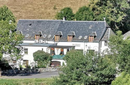 Saint-Martin-sous-Vigouroux Hotel | Hotel bar b'rock