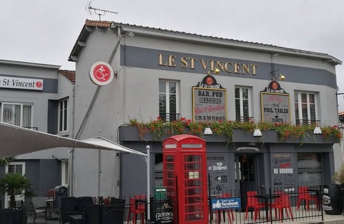 Saint-Vincent-Sterlanges House | Hotel le Saint-Vincent