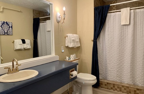 Frankfort Hotel | Hotel Frankfort & Restaurant