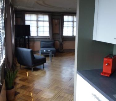Uttwil House | Hotel Garni Frohsinn