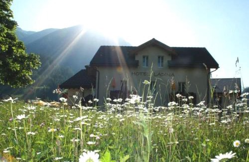 Berguen Bed & Breakfast | Hotel Garni Ladina