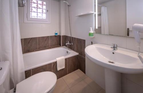Tossa de Mar Hotel | Hotel GHT Simeon