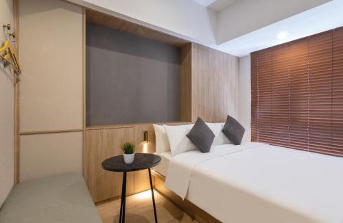 Old Jakarta Hotel | Hotel GOLDEN TULIP ESSENTIAL PIK2 JAKARTA