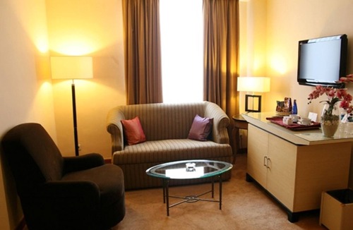 Manado City Centre Hotel | Hotel Gran Puri Manado