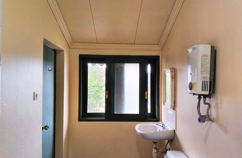 Cisarua Hotel | Hotel Grand Astoeti