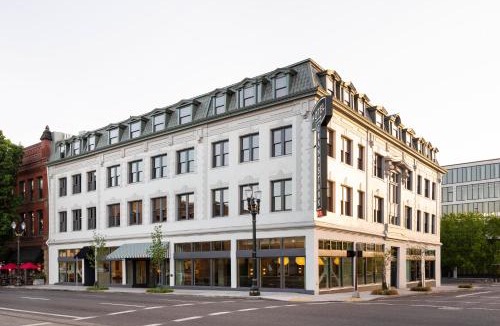 Buckman Neighborhood Hotel | Hotel Grand Stark