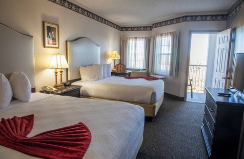Branson Theater District Hotel | Hotel Grand Victorian