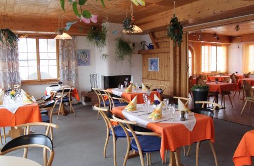 Vella Hotel | Hotel Gravas Lodge - Das Hotel für Gäste mit Hund