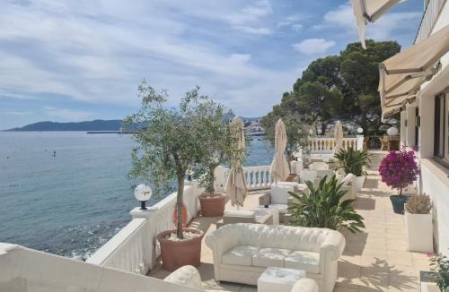 Llanca Hotel | Hotel Grifeu y Restaurant - Costa Brava