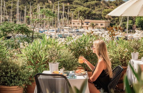 Six-Fours-les-Plages Hotel | Hotel Helios & Spa