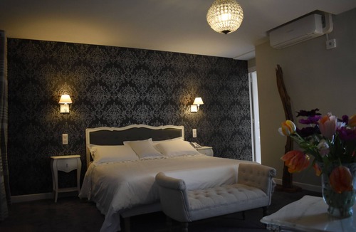 Tarbes Hotel | Hotel Henri IV