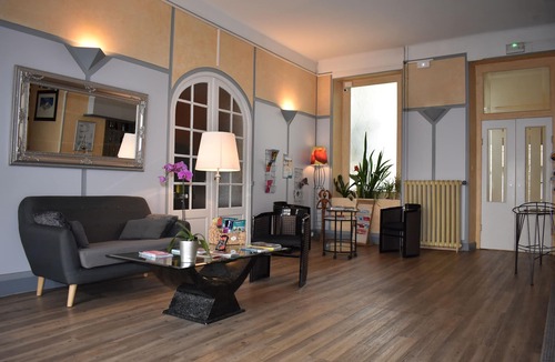Tarbes Hotel | Hotel Henri IV