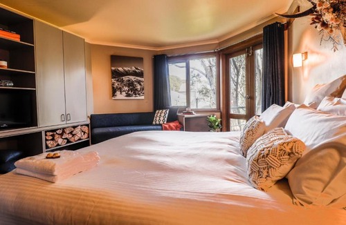 Dinner Plain Hotel | Hotel High Plains