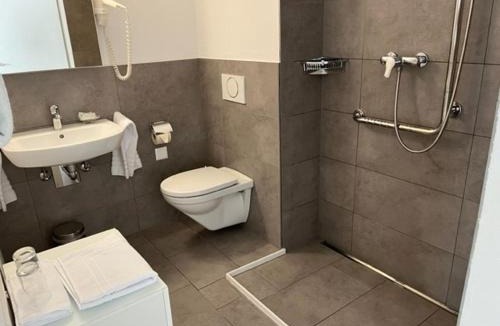 Kerzers Hotel | Hotel Hippel Krone
