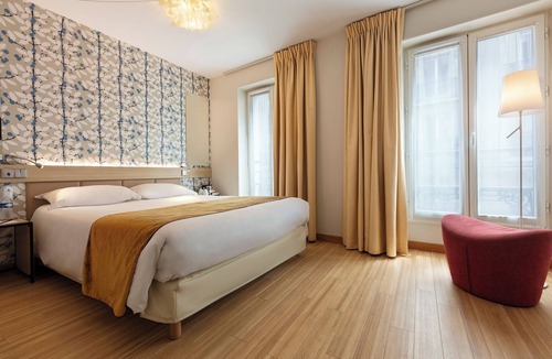 Quartier de la Folie-Mericourt Hotel | Hotel Hor Les Lumières