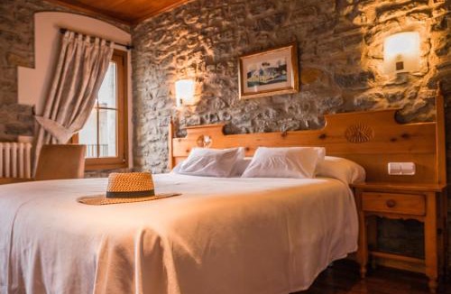 Rupit I Pruit House | Hotel Hostal Estrella