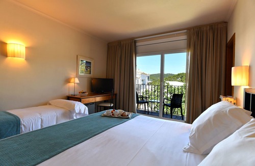 Tamariu Hotel | Hotel Hostalillo by Escampa Hotels
