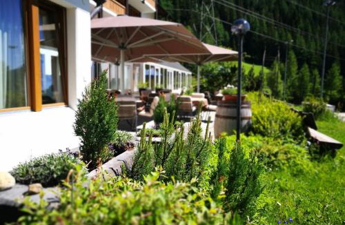 Obergesteln Hotel | Hotel Hubertus