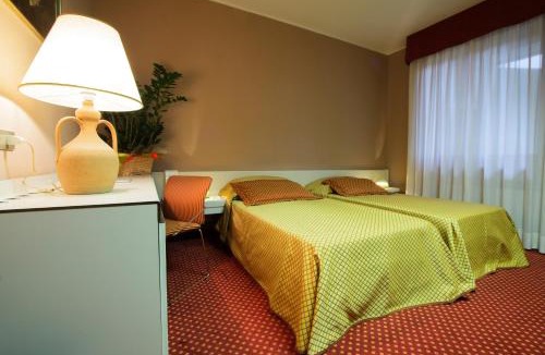 Garlasco Hotel | Hotel I Diamanti