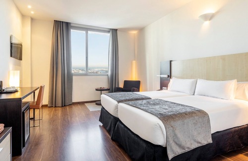 Penya-roja Hotel | Hotel ILUNION Aqua 4