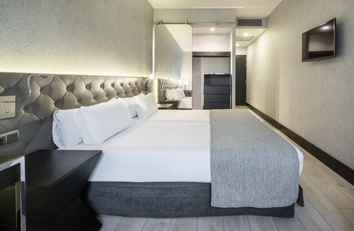 El Baix Guinardo Hotel | Hotel ILUNION Bel Art