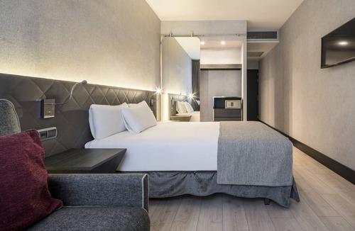El Baix Guinardo Hotel | Hotel ILUNION Bel Art