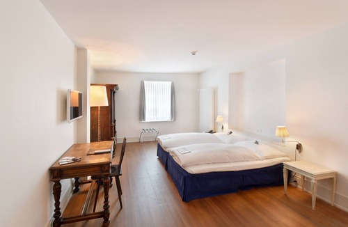 Binningen Hotel | Hotel im Schlosspark