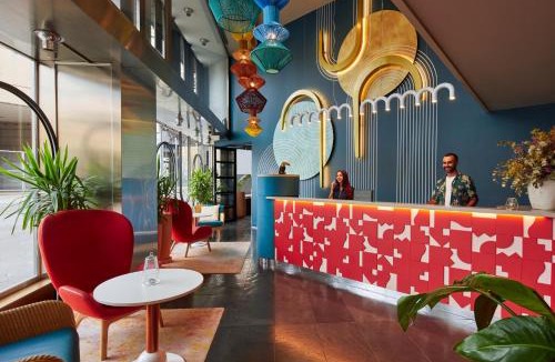 La Font de la Guatlla Hotel | Hotel Indigo Barcelona Plaza Espana by IHG