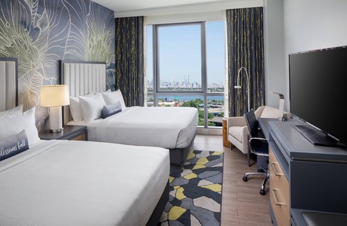 Flushing Chinatown Hotel | Hotel Indigo Flushing - LaGuardia by IHG